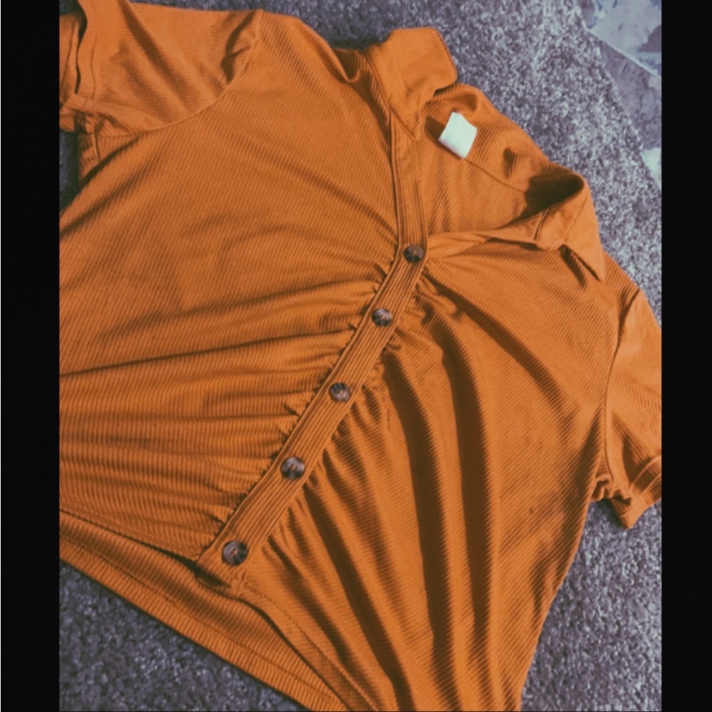 Mustard button up